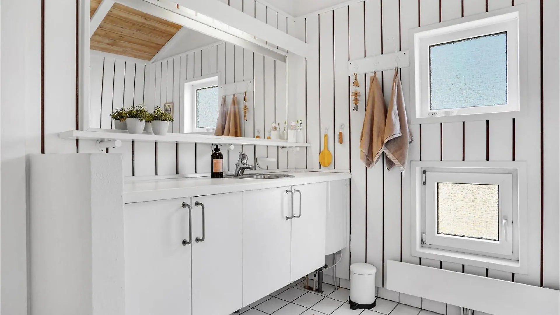 Gorgeous Home In Ebeltoft With Sauna 0*,  Denmark